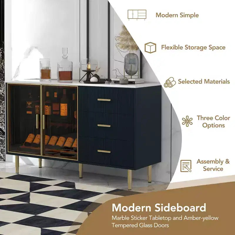 Credenza moderna con piano in finto marmo e gambe in metallo dorato