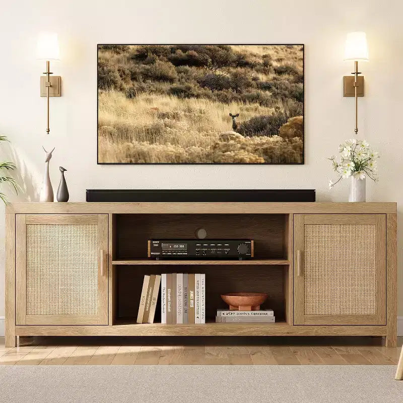 Mobile TV in Rattan e Rovere Boho da 75 Pollici, Mobile Porta TV a 2 Livelli con Ripiani Regolabili