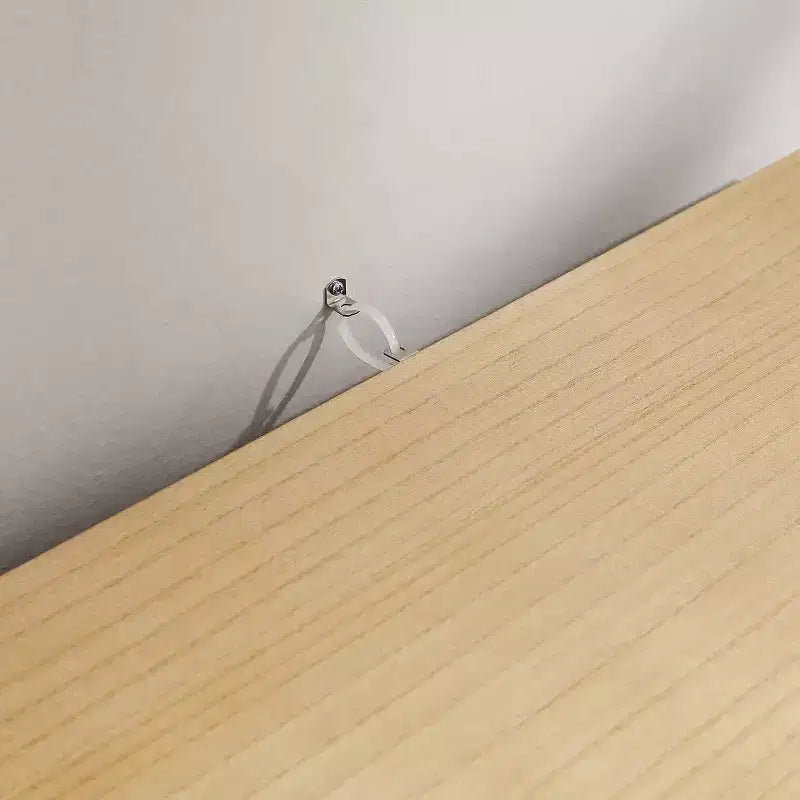 Madia Moderna in Legno con Ante Decorate a Rilievo