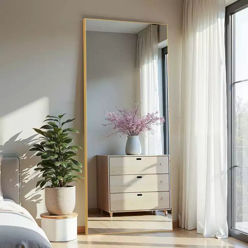 Specchio a figura intera con cornice sottile in alluminio e supporto, 71x31 pollici