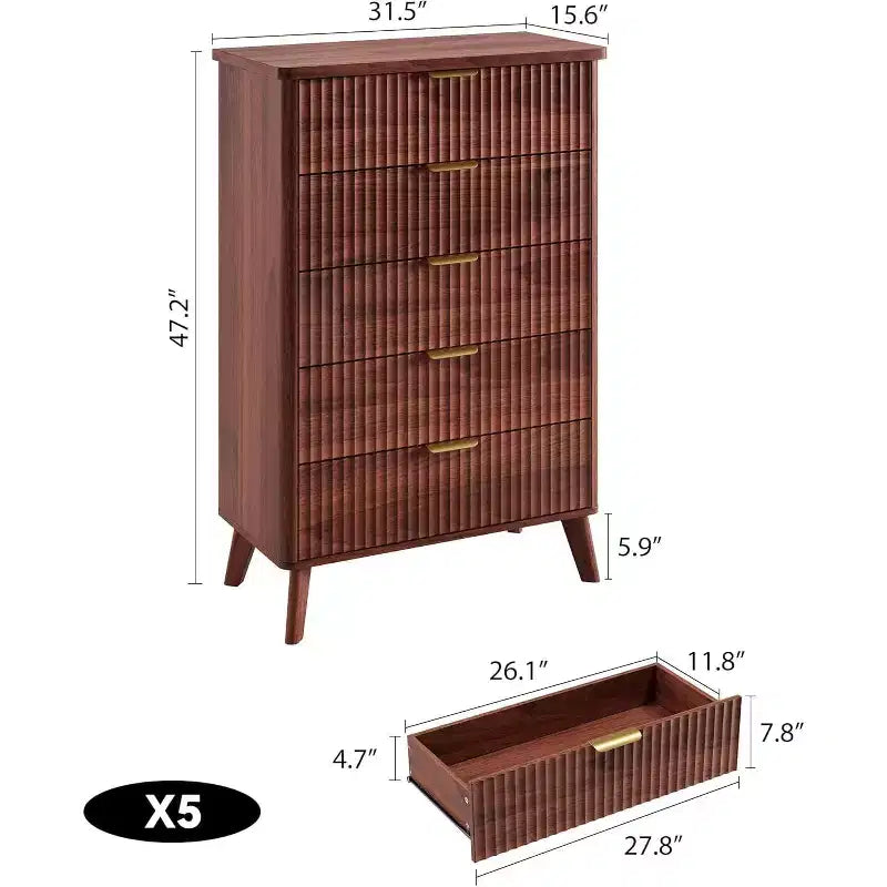 Cassettiera con 5 cassetti scanalati, comodino alto 120 cm, design curvo
