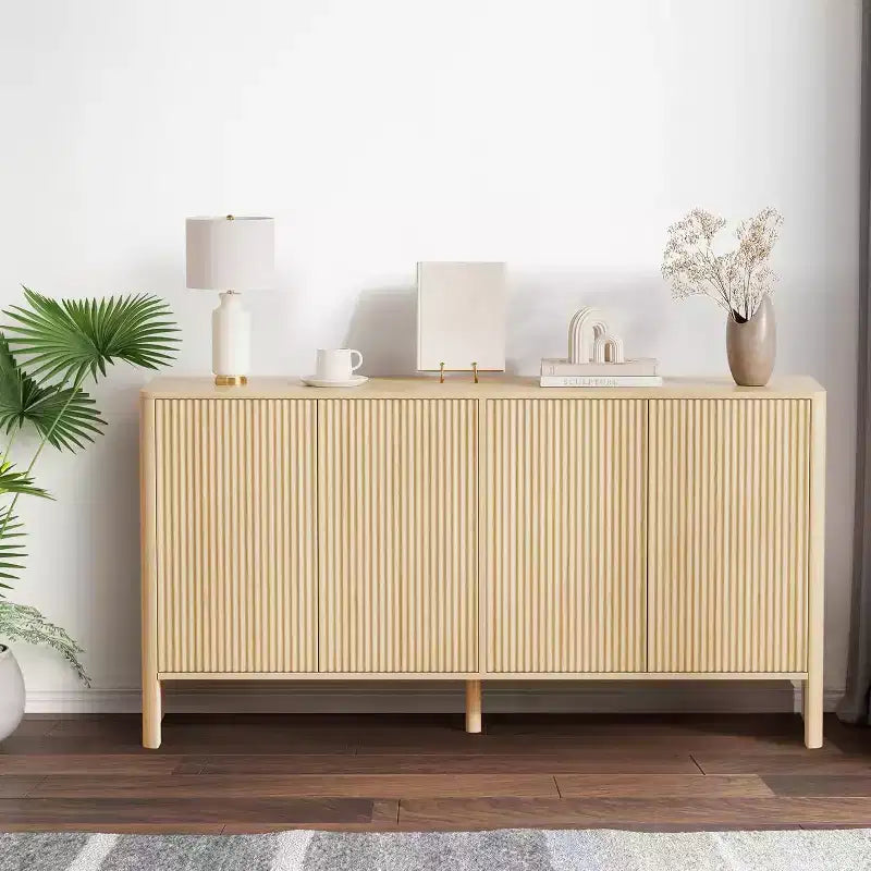 Credenza buffet scanalata da 58 pollici con 4 ante e ripiani regolabili